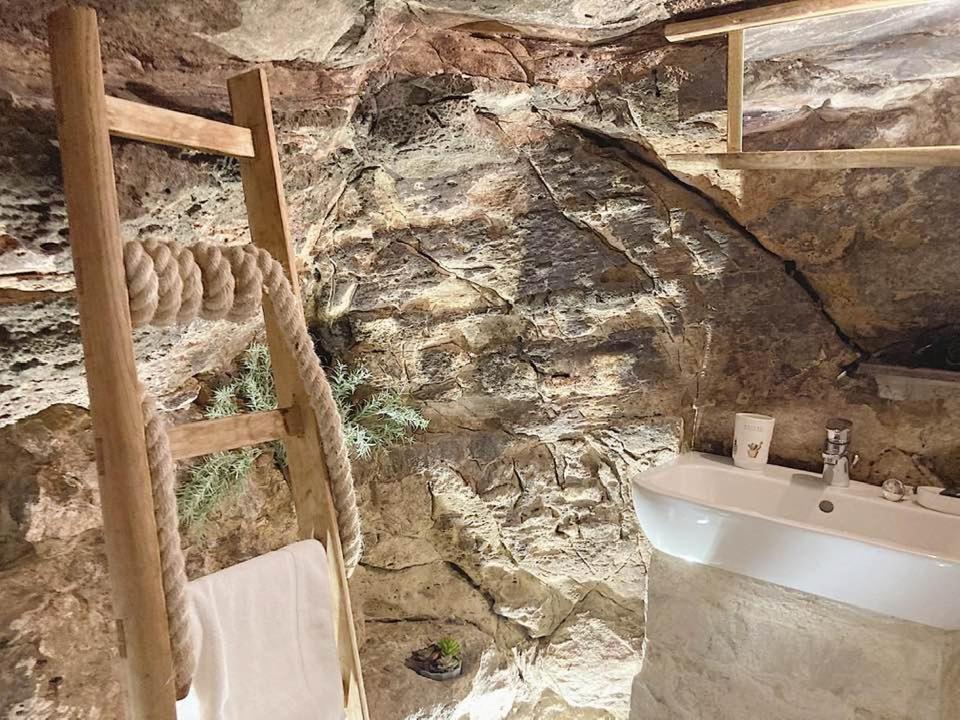فيلا راغوزافي A Timpa Ro Nannu المظهر الخارجي الصورة